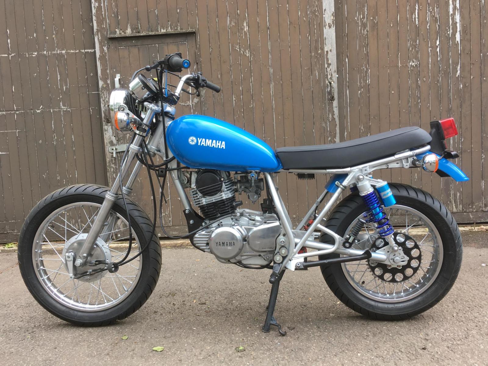 1982 yamaha sr250